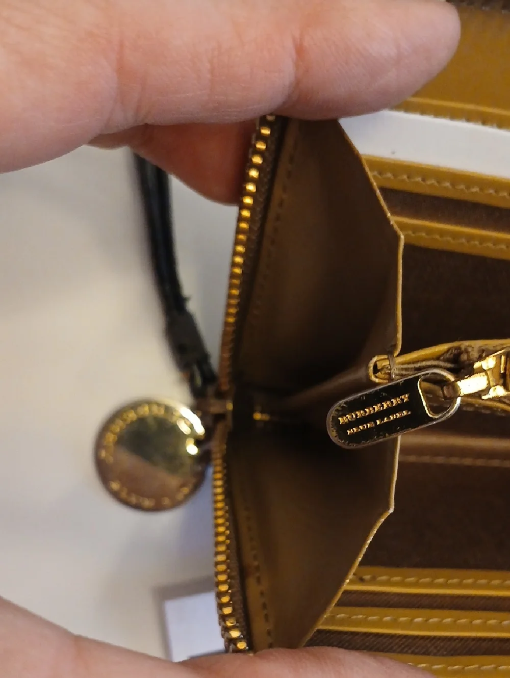 Burberry Vintage Blue Label, Leopard Floral Print Wallet C O A - Picture 16 of 17